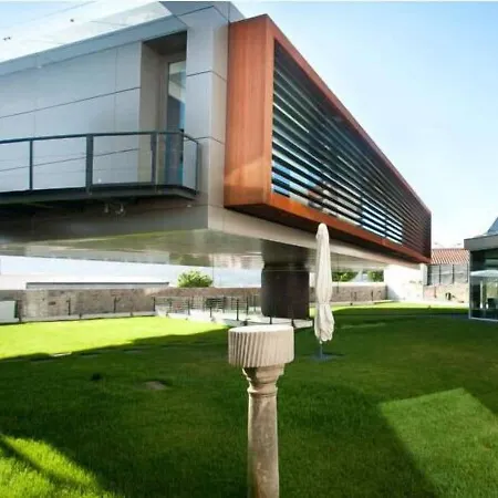 Hotel Design & Wine 4*