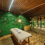 Design & Wine 4* 카민하