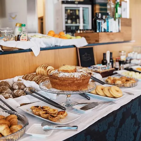 Design & Wine Hotell Caminha