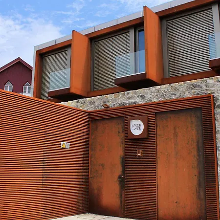 Design & Wine Ξενοδοχείο Caminha