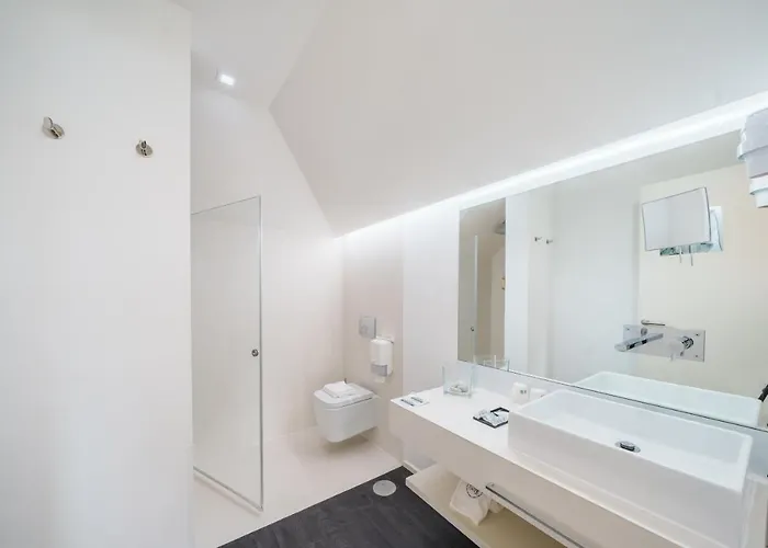 Design & Wine 4* קמיניה